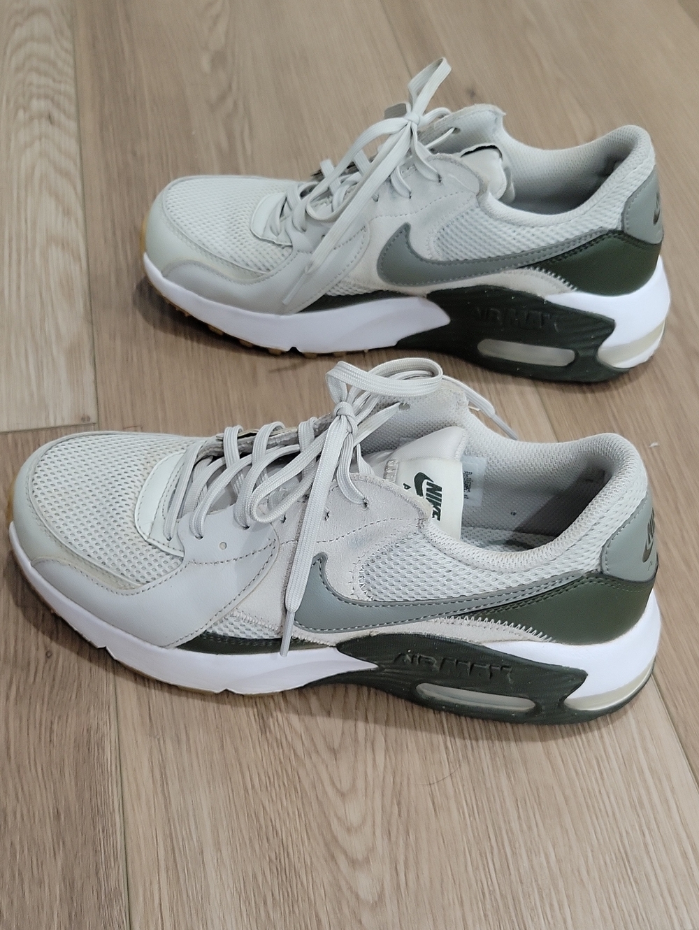 Nike Air Max Excee - Size 7 Men's